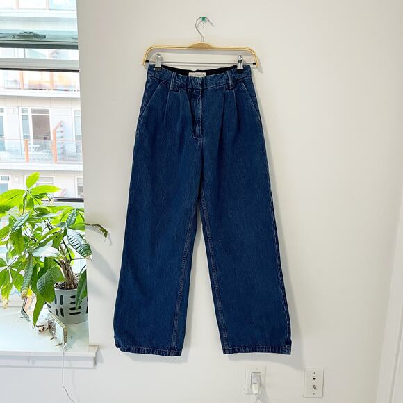 Abercrombie & Fitch Dark Blue Wide Leg Jeans Size 2 Short - Picture 1 of 6
